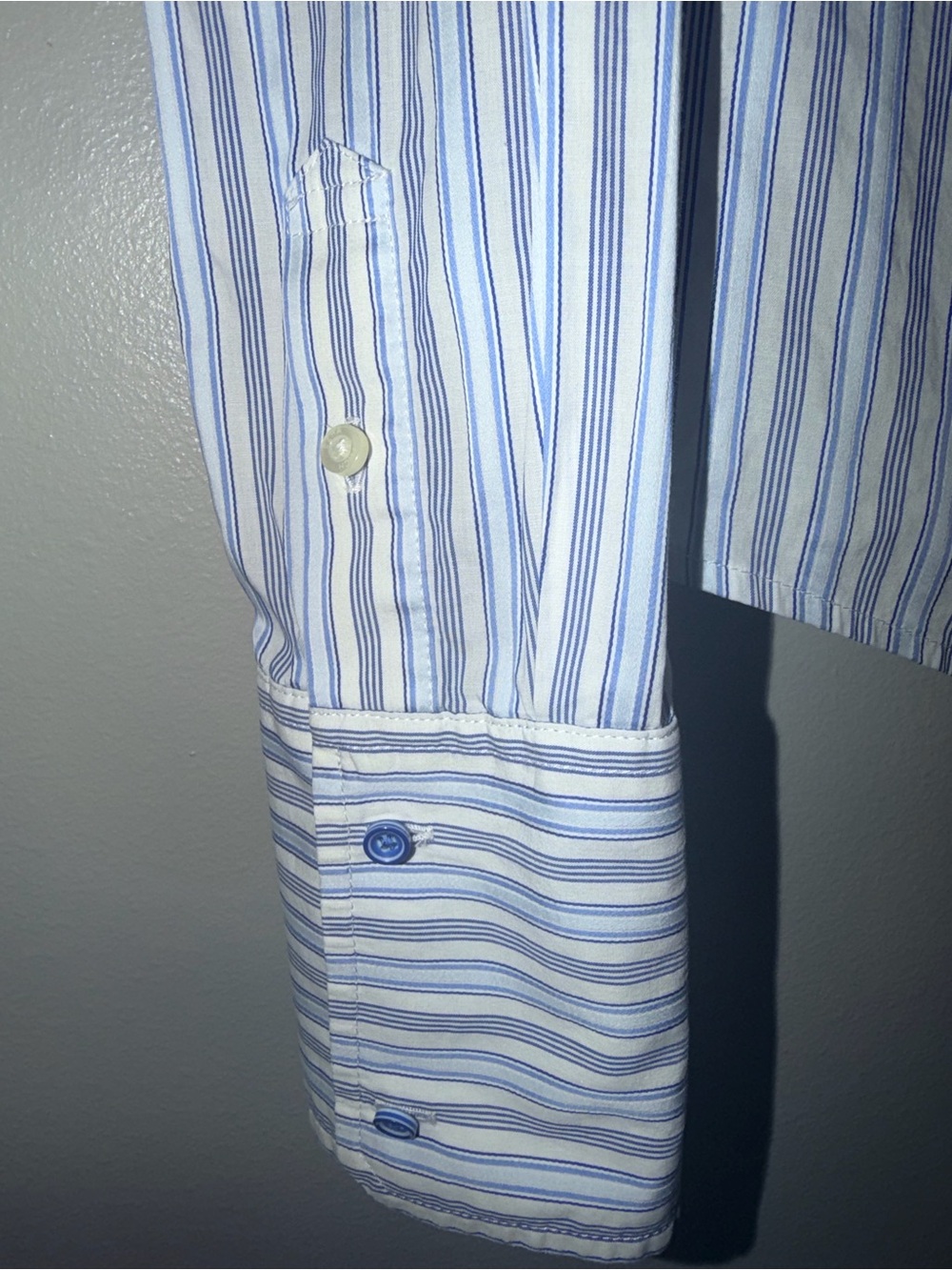 Vintage Ezra Fitch women’s small Striped Long-Sleeve Button-Down Shirt Y2K - Picture 3 of 6